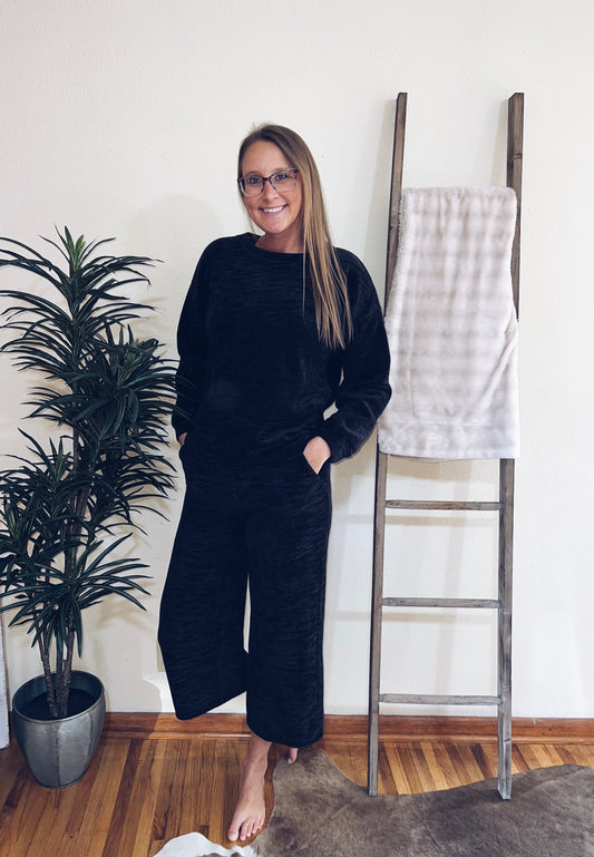 Chenille Cropped Wide Pants